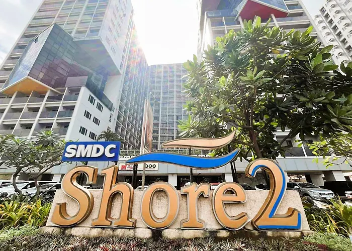 Shore 2 & Smile Tower 1 Near Moa & Bay Manila